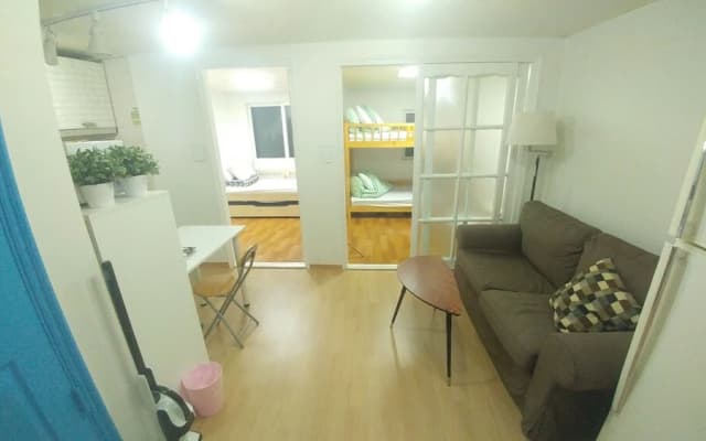 CN House - photo 3