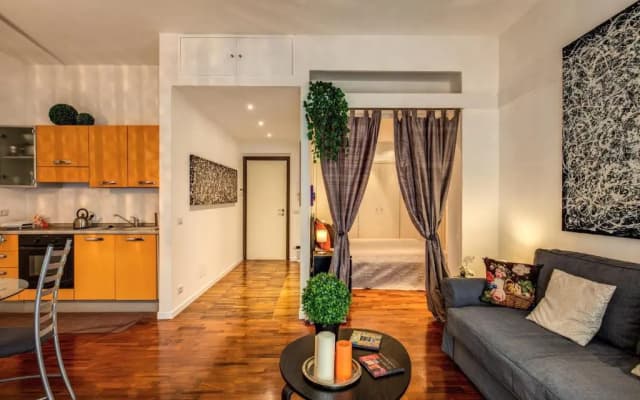 Lovely nest in Prati district - photo 2