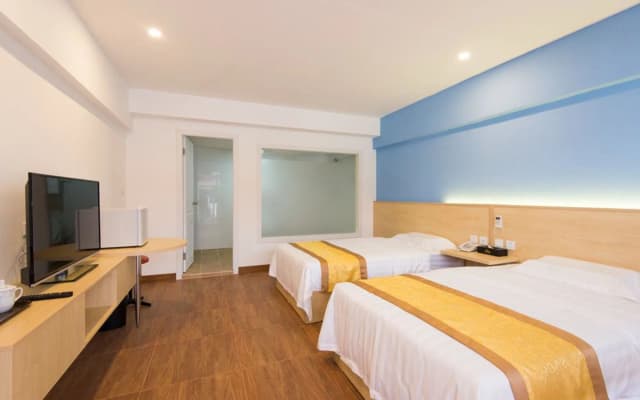 The President Hotel at Chokchai 4 - photo 4