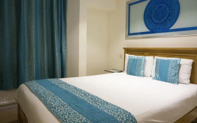 Westpoint Hotel - photo 5
