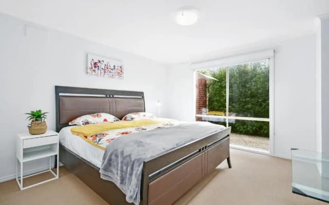 Lovely 3 bedroom unit - photo 5
