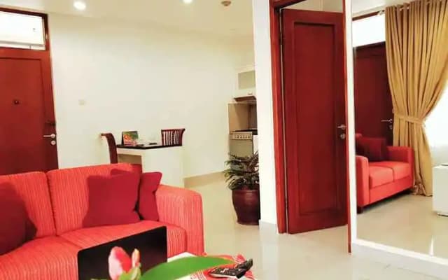 Cilandak Hotel & Apartment - photo 4