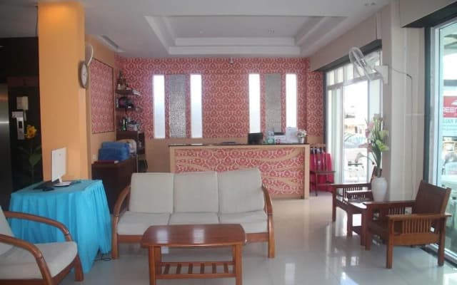 Enjoy Hotel - photo 2