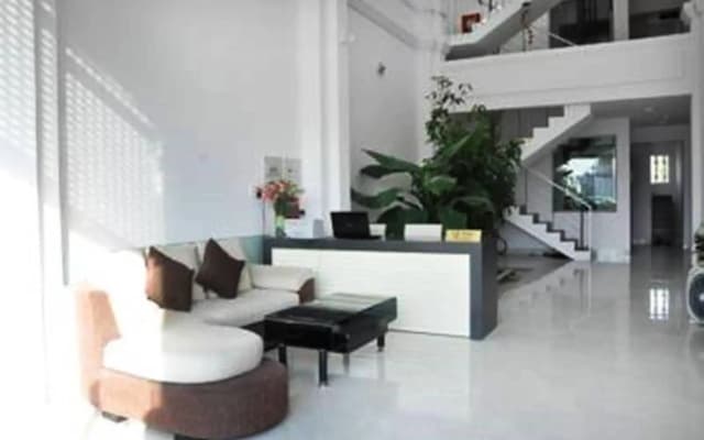 Yen Tran Hotel - photo 2