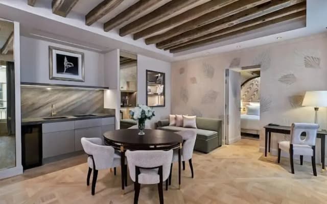 Maison Barrière Vendôme - photo 3