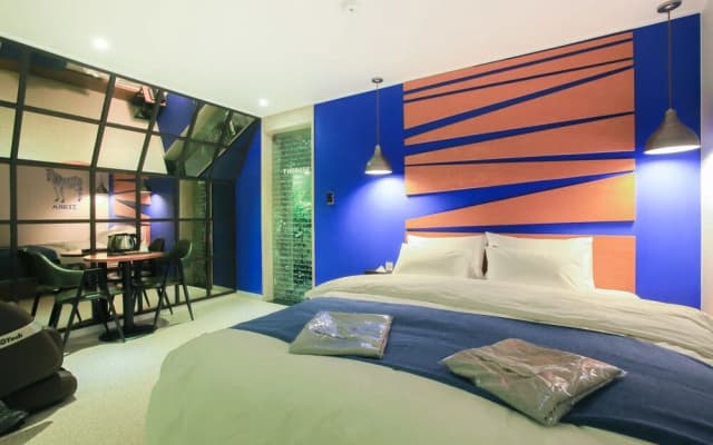 shincheon noble stay hotel - photo 2