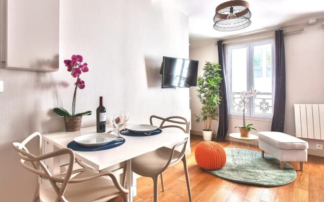 B 833 - Porte de Versailles - Lovely Apartment - photo 2