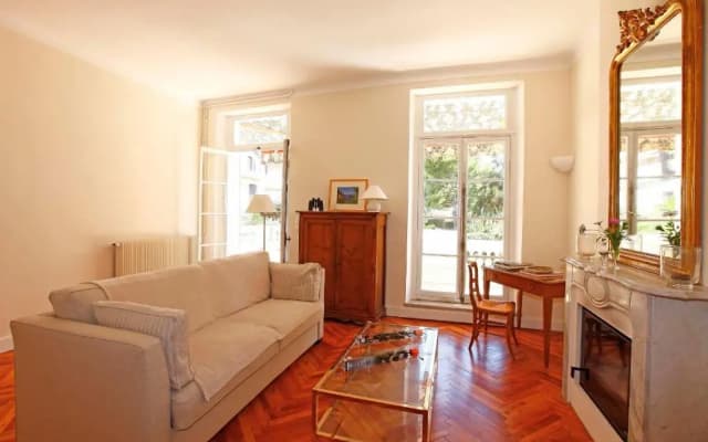 Magnifique appartement d'époque avec Vue Mer 4 personnes avec terrasse Le Port Nice - photo 2
