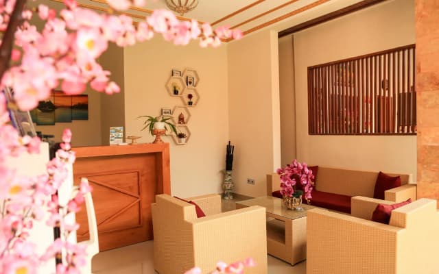 Wayan House Seminyak - photo 2