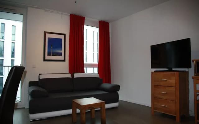 Holiday at Alexanderplatz Apartments - photo 4