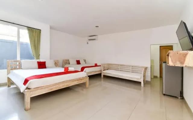 RedDoorz near Trans Studio Mall Bali - photo 2