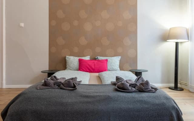 City Center Apartment - photo 2