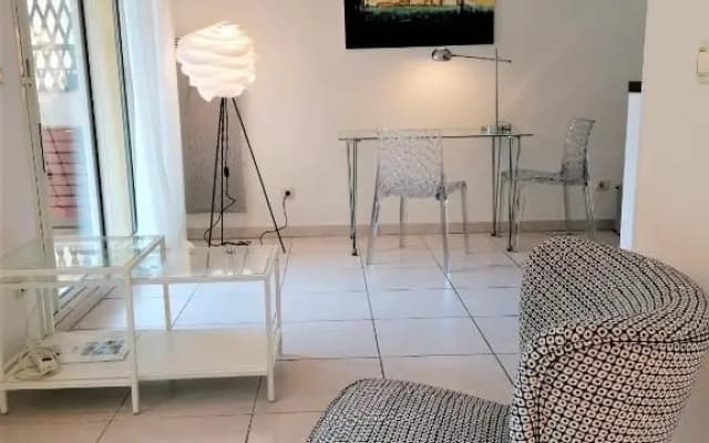 Studio neuf 25 m2, terrasse 35 m2 proche port Nice, Centre ville - photo 5