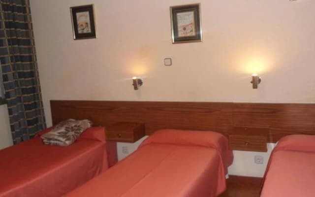 Hostal Suarez - photo 5