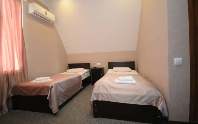 Hotel 7 Rooms - photo 5