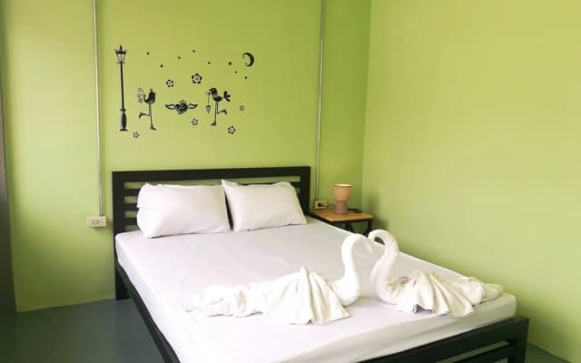 Samsen 8 Hostel - photo 5