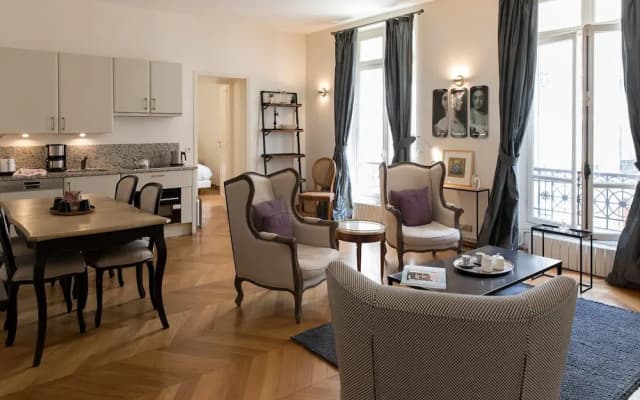 Monceau Chic I Charming 1 Bed Apt in the 8th - photo 2