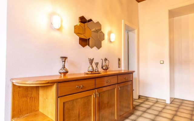 Rustic Apartment with 4 bedrooms Top 9 - photo 5