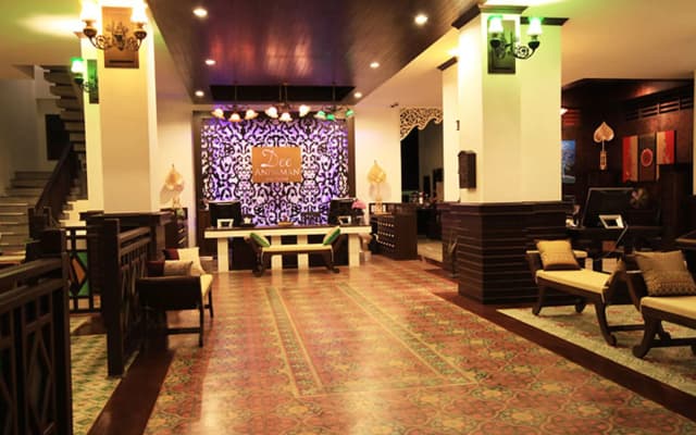 Dee Andaman Hotel - photo 2