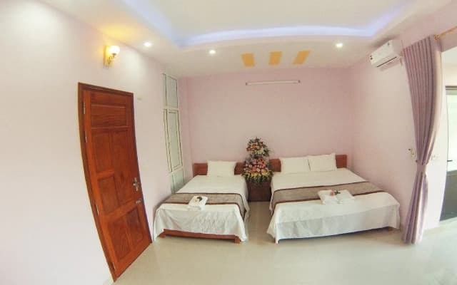 La Rose Apartment - photo 2