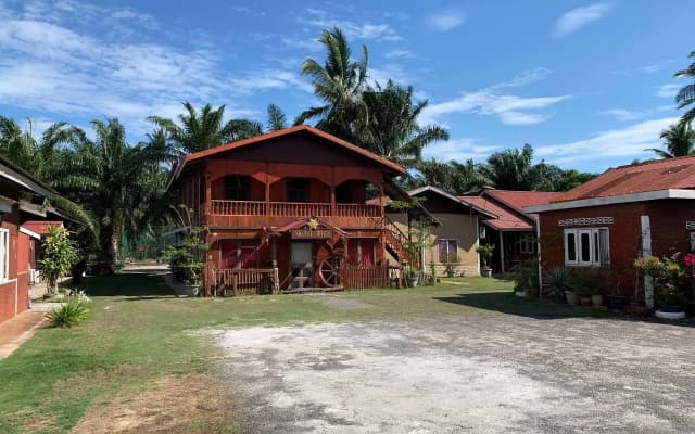 De Rimbun Inn (Resort & Camp) - photo 4