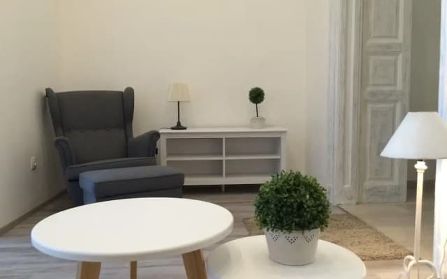Shabby Chic Apartment - photo 2
