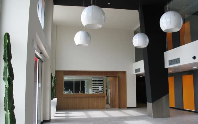 Vertice Roomspace Madrid - photo 2