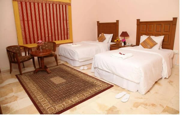 Hotel Golden Oasis - photo 5