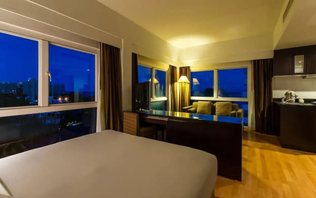 RCG Suites Pattaya - photo 5