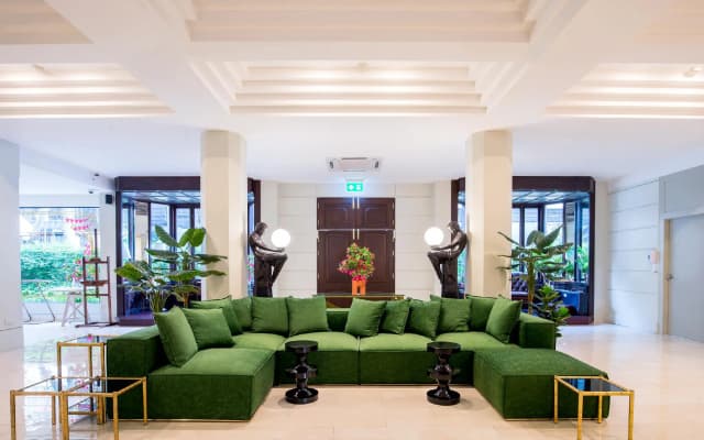 Thomas Bangkok Hotel - photo 2