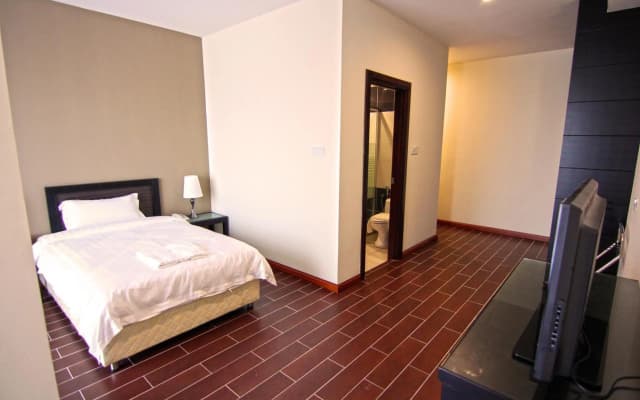 Putatan Platinum Hotel - photo 3