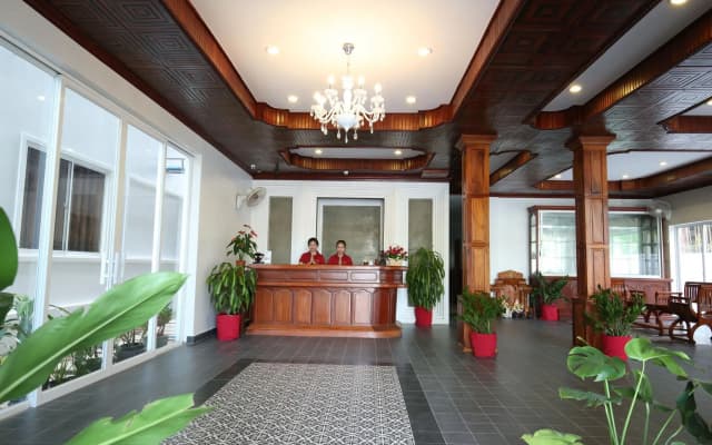 Holy Angkor Hotel - photo 2