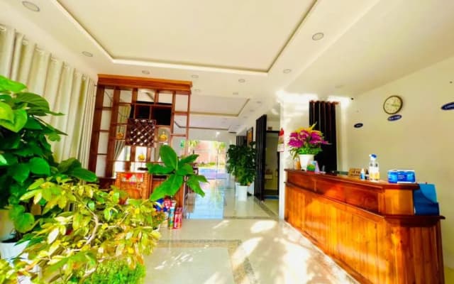 Hung Vuong Resort - photo 2