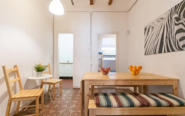 Comfortable Cozy Apartment for Groups in Gracia - photo 4