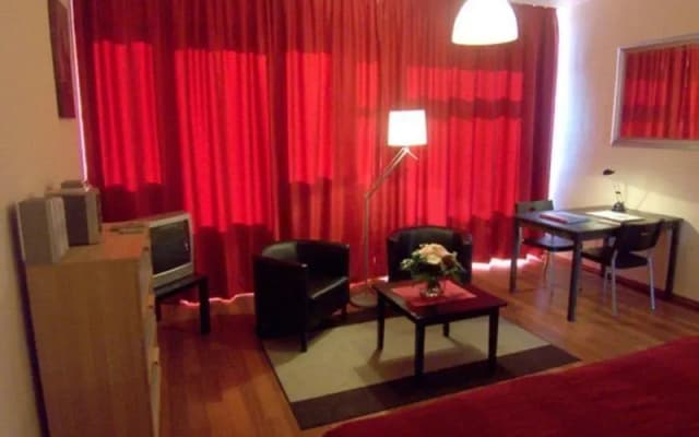 Apartcity-serviced Apartments - photo 3