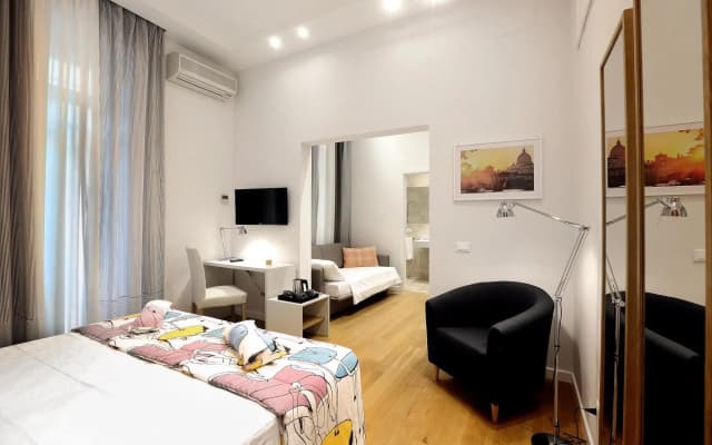 Sofia's Suites Guesthouse - photo 3