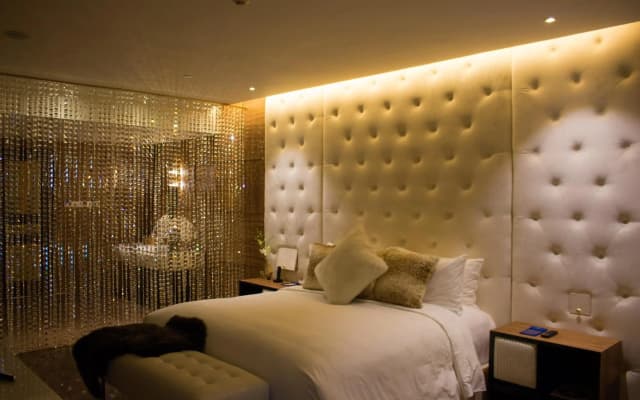 Diamond Bay Hotel - photo 3