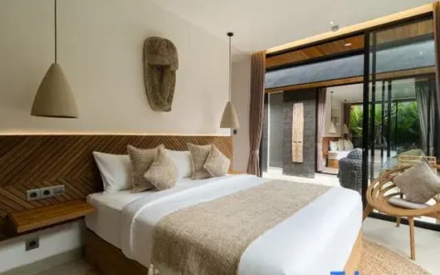 Villa Tranquillum House by BaliSuperHost - photo 3