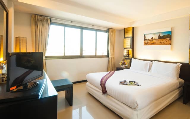 Crystal Inn Phuket - photo 4