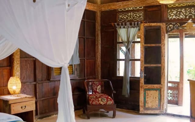 Antique Sentana Villa Ubud - photo 3