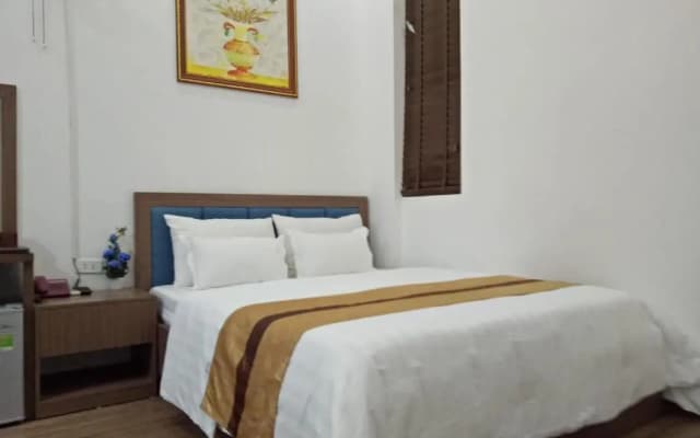 Duc Long Hotel - photo 2