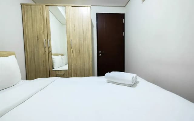 1BR Sky Terrace Lagoon Condo Apartment near Daan Mogot Mall - photo 3