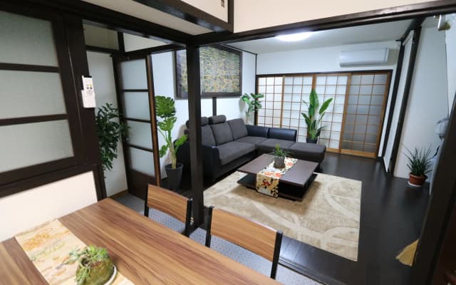 Guest House E-Nine - photo 4