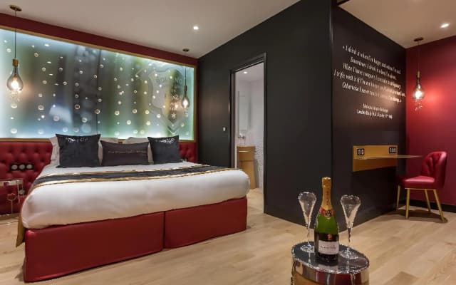 Hotel Les Bulles de Paris - photo 5