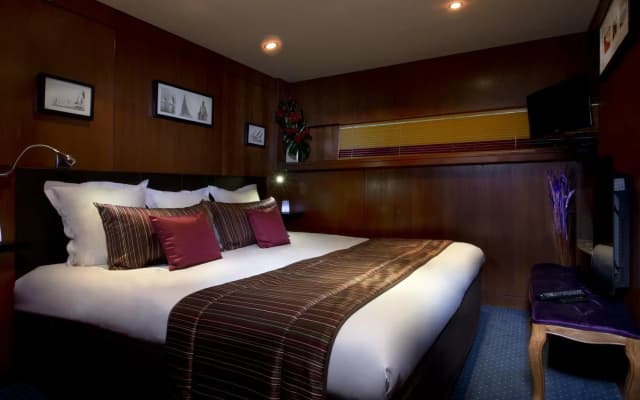 VIP Paris Yacht Hotel - photo 4