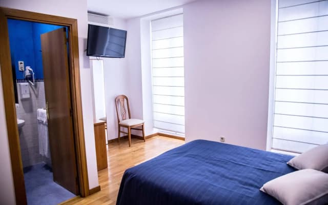 Hostal Montaloya - photo 4