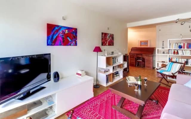 Spacious Apartment Near Exhibition Park - photo 3