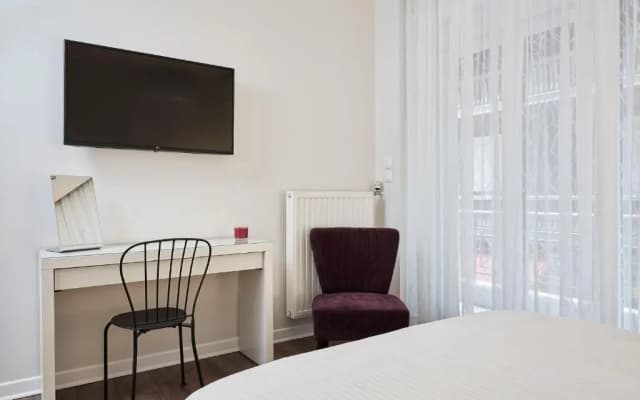 Valaoritou Boutique Apartment - photo 2