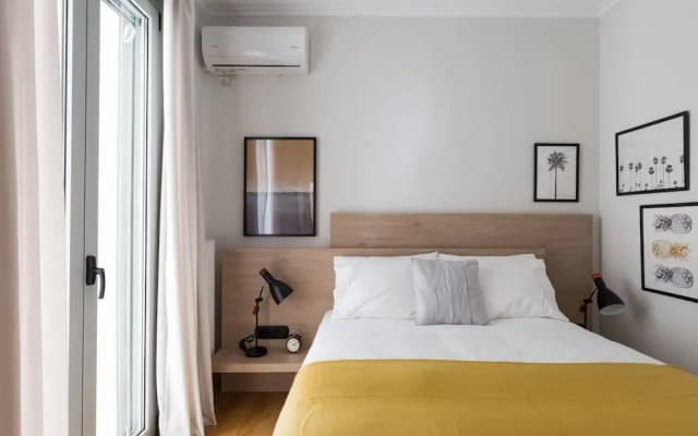 UPSTREET Stylish & Spacious 2BD Apt-Thiseio - photo 3