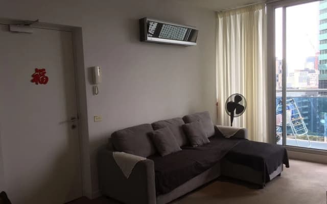 v Apartment - photo 2